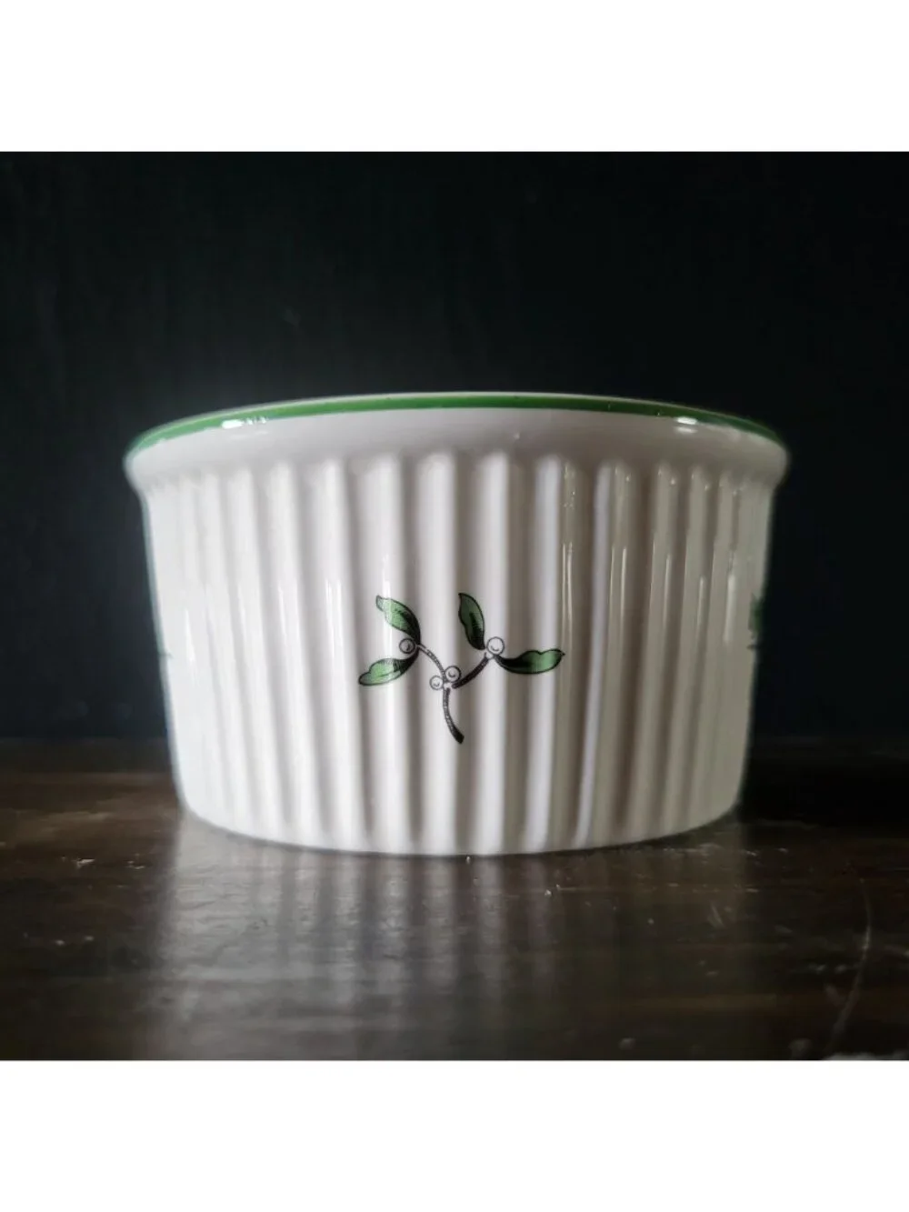 Spode Christmas Tree Ramekin White Ribbed Ceramic With Holly Motif & Green Rim